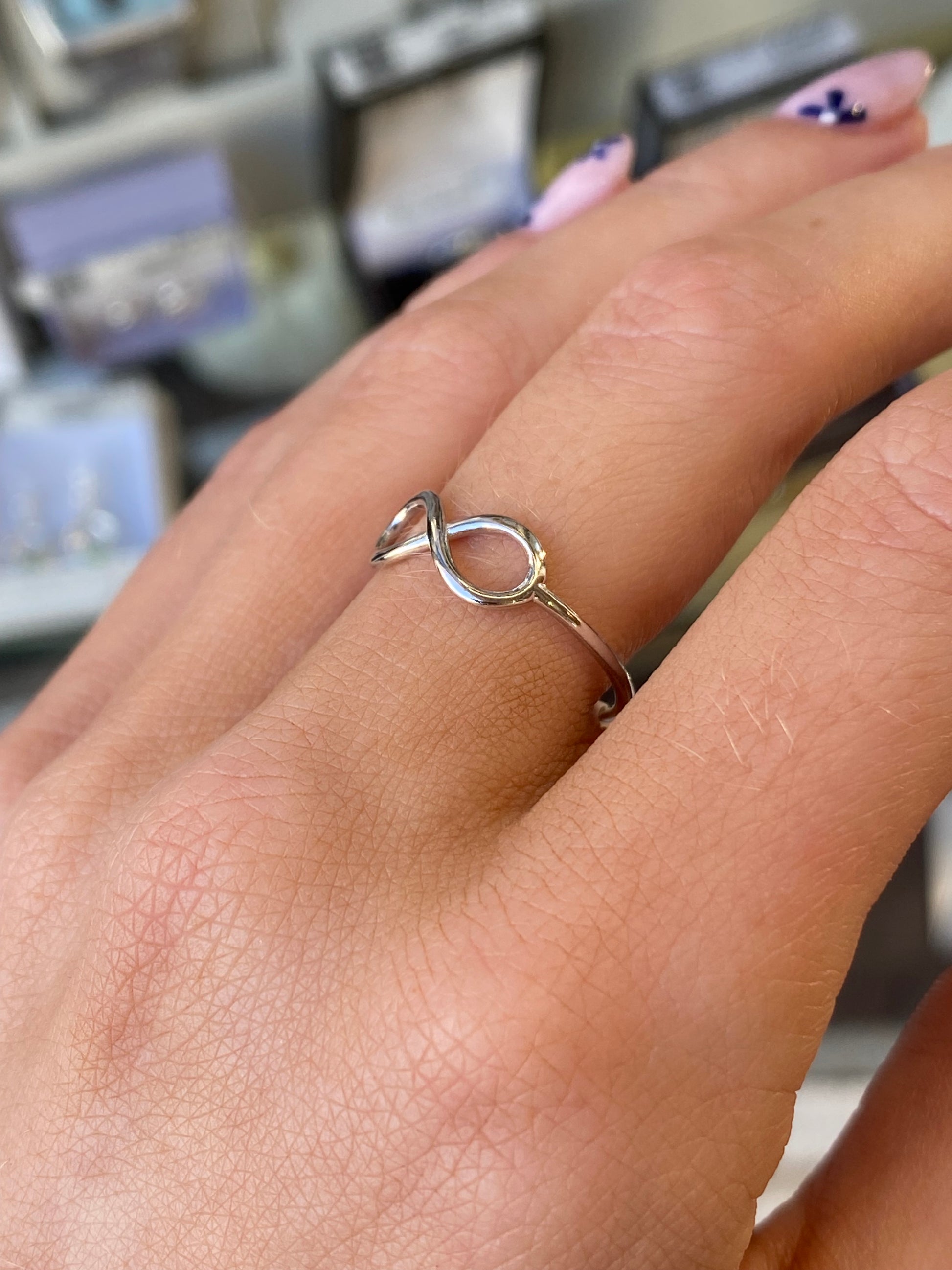 Silver Simple Infinity Ring - John Ross Jewellers