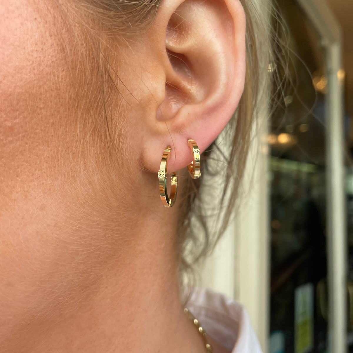 9ct Gold Classic Creole Hoop Earrings Diamond Cut | 15mm