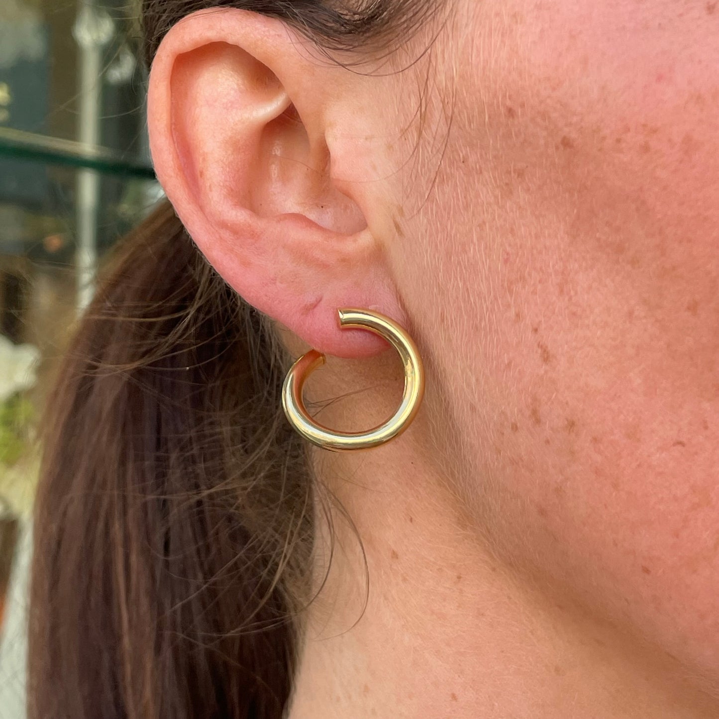 9ct Gold Front Facing Hoop Earrings