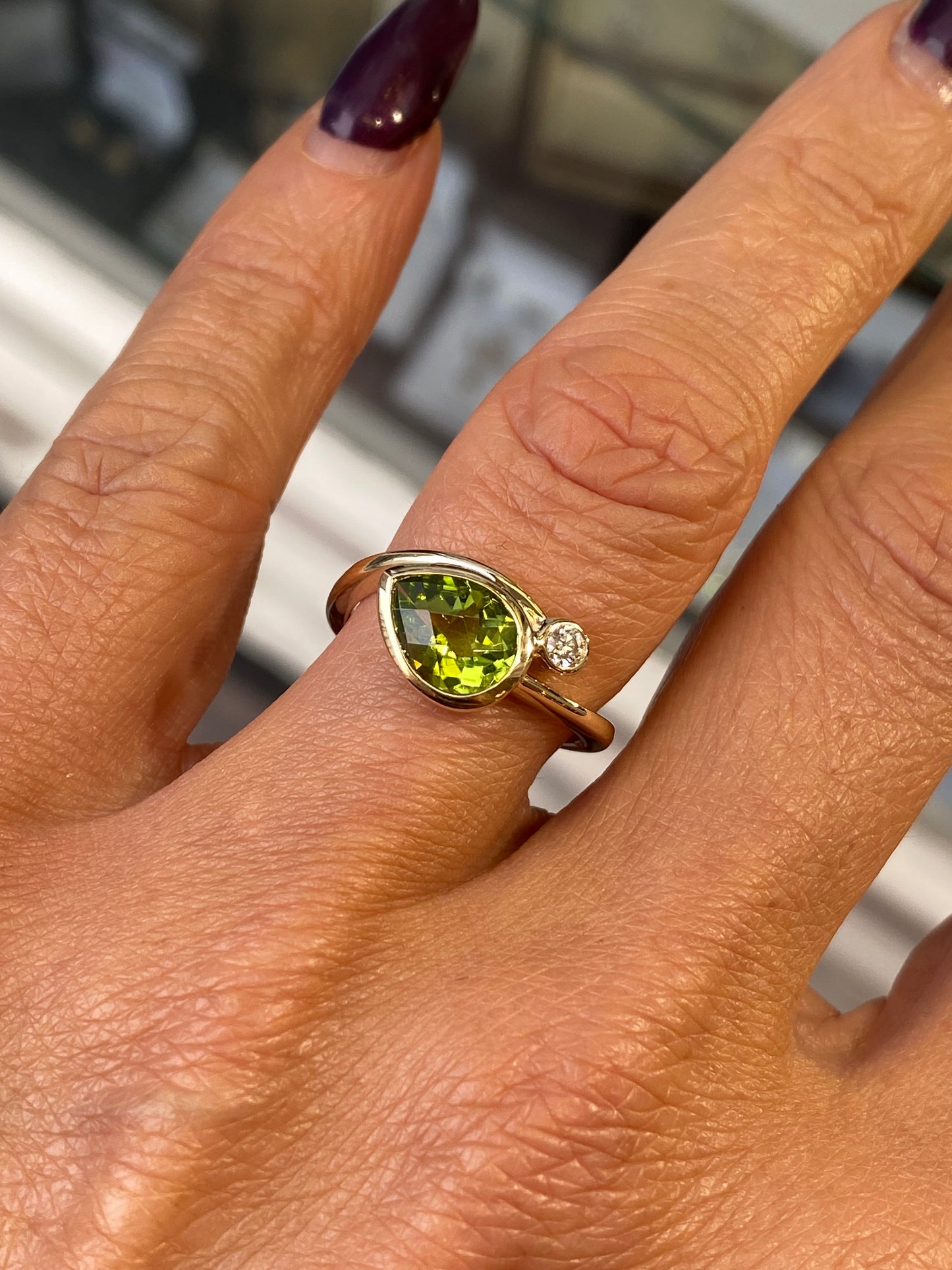 9ct Gold Peridot & Diamond Moi et Toi Ring