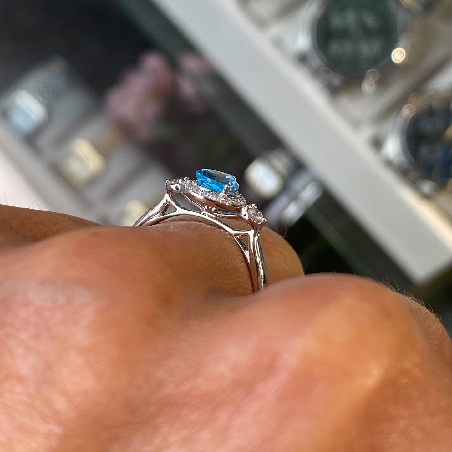 9ct White Gold Blue Topaz & Diamond Ring