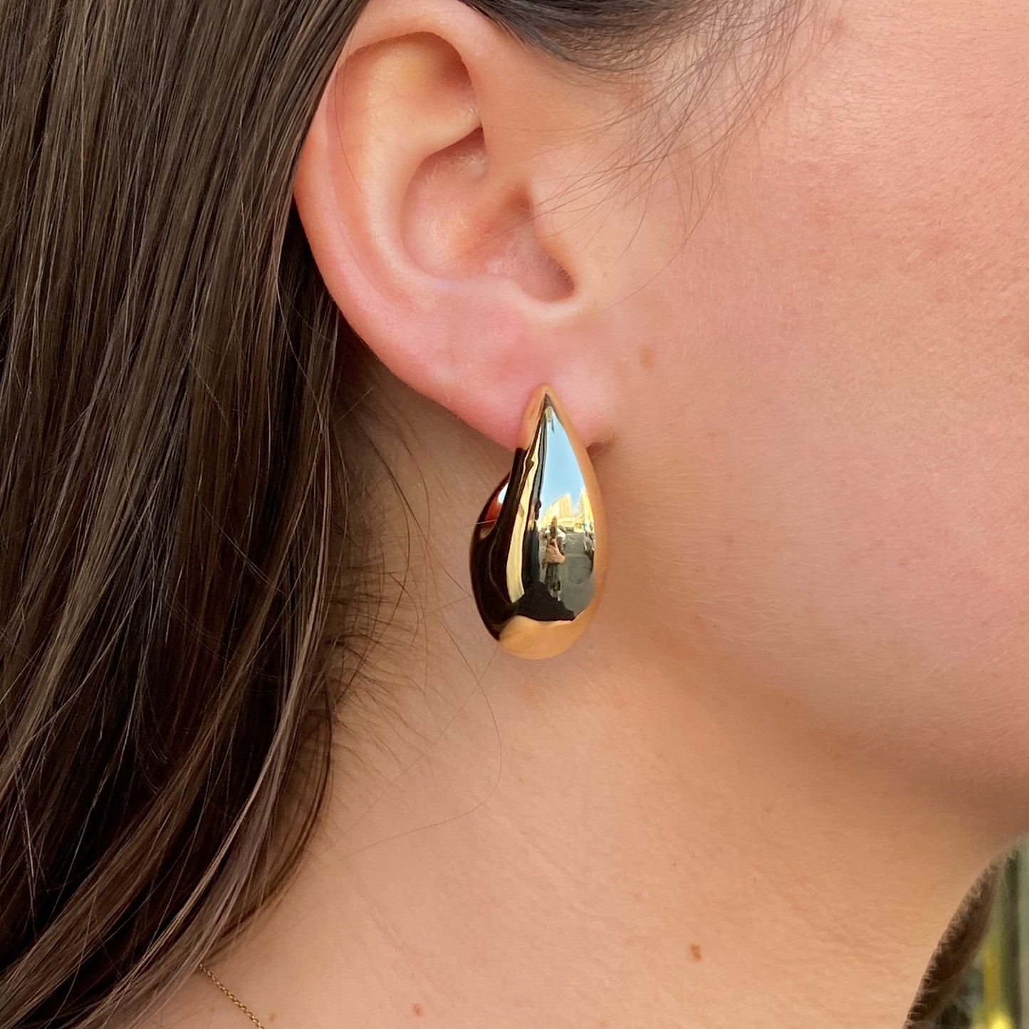 Sunshine Maximum Chunk J Hoop Earrings