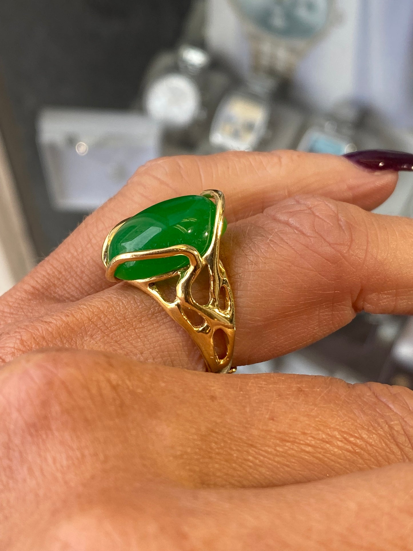 Green Jade Ring | 12x17mm - John Ross Jewellers