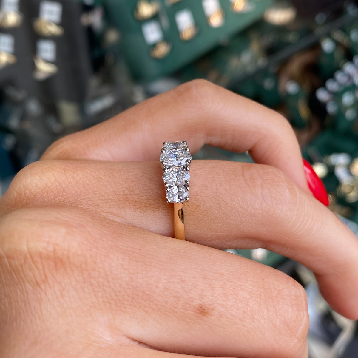 18ct Gold Oval Five Stone Eternity Ring | Certificated Lab 1.53ct