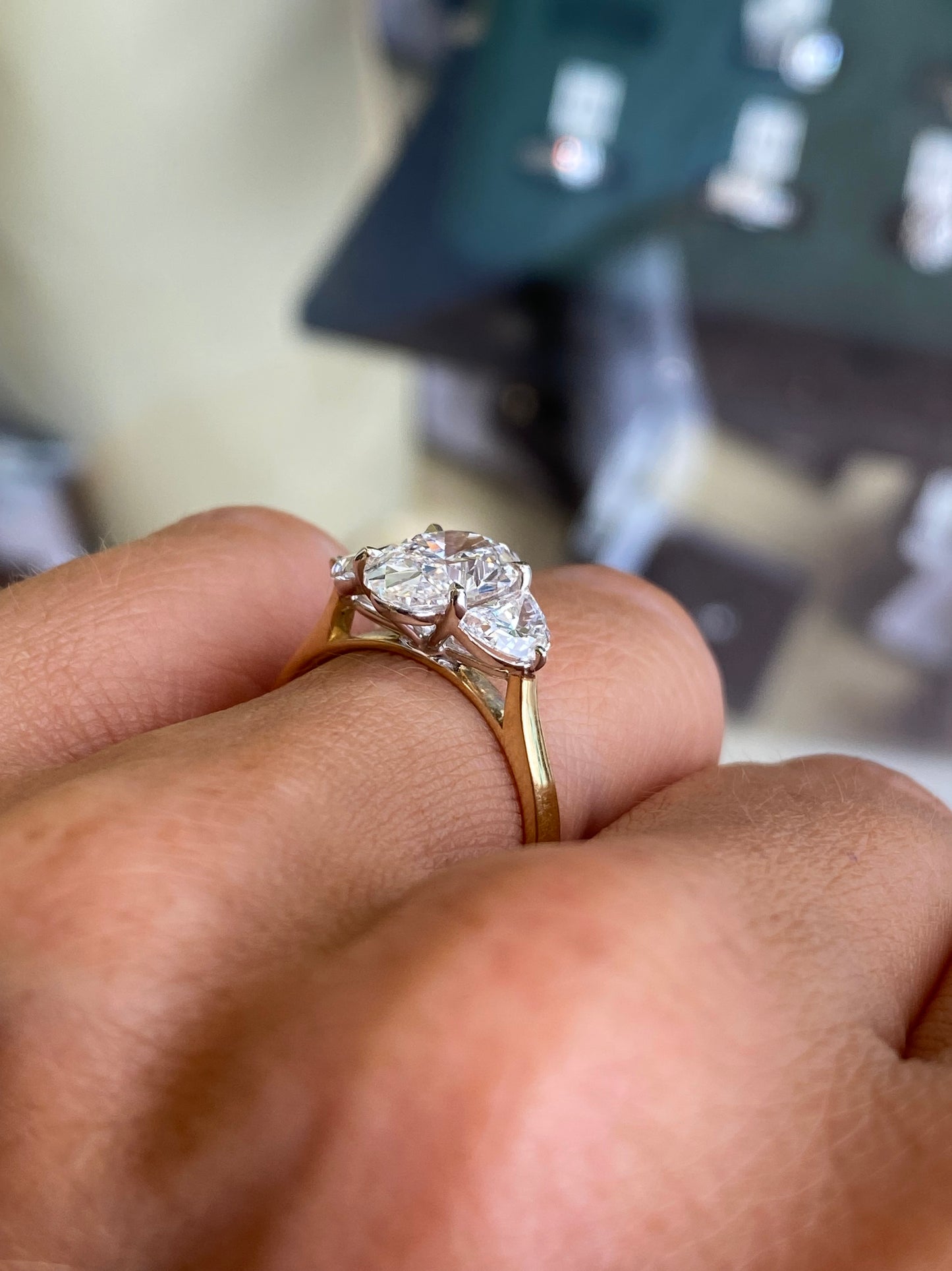 18ct Gold Trilogy Engagement Ring | Lab Certificated 2.80ct