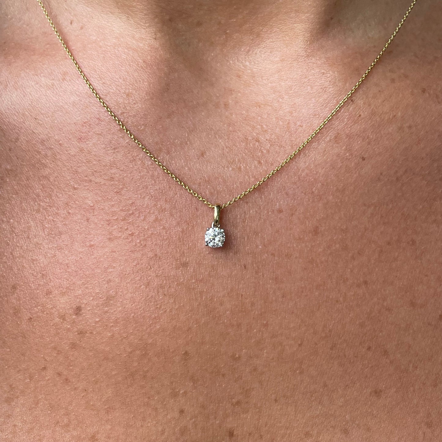 18ct Gold Diamond Solitaire Pendant 0.50ct Certificated