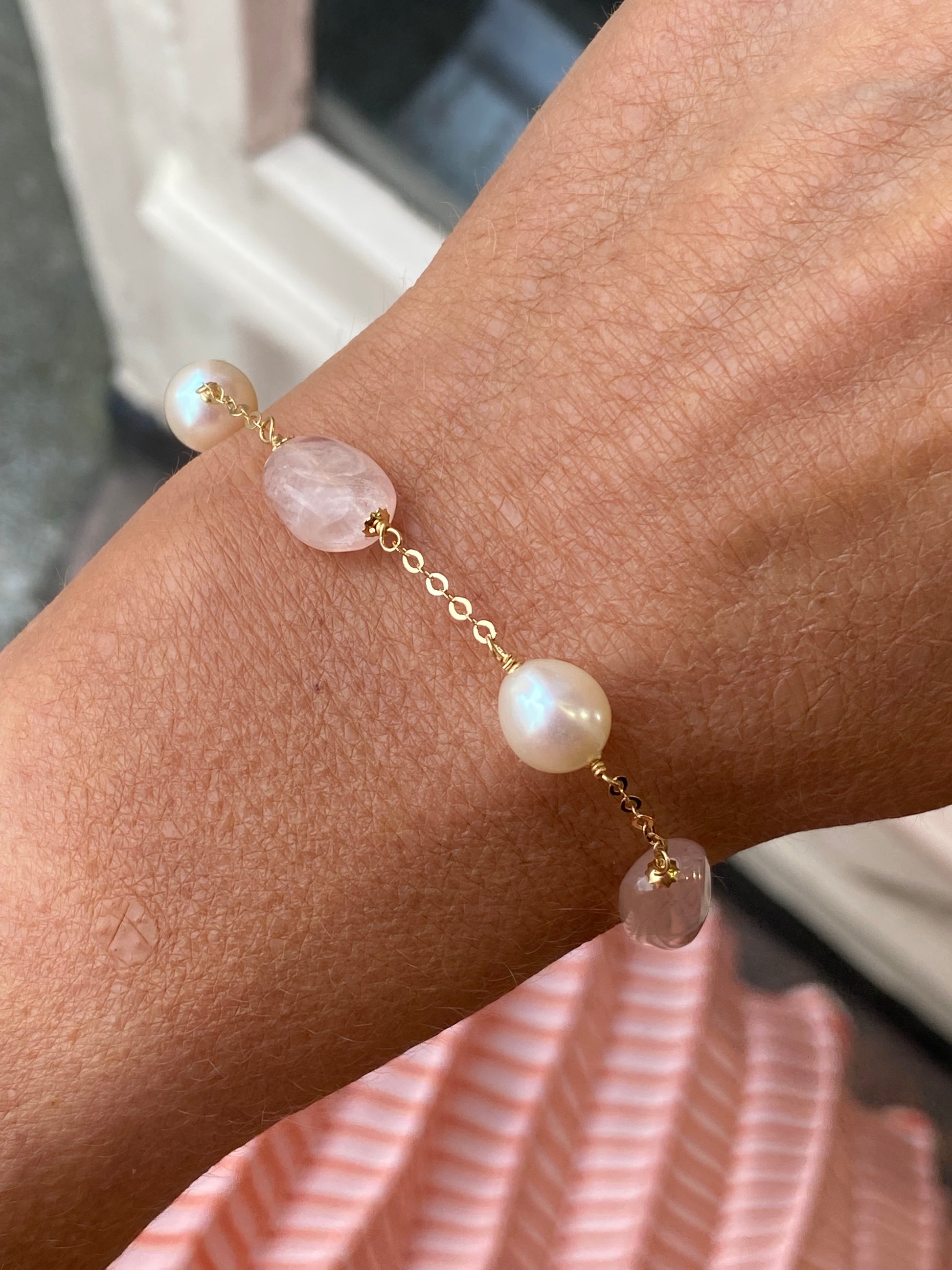 18ct Gold Rose Quartz, Pearl & Chain Bracelet - John Ross Jewellers