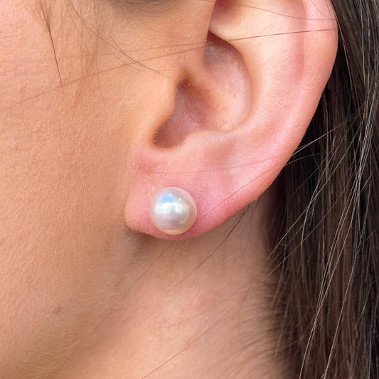 14ct Gold Freshwater Bouton Pearl Stud Earrings | 9-10mm