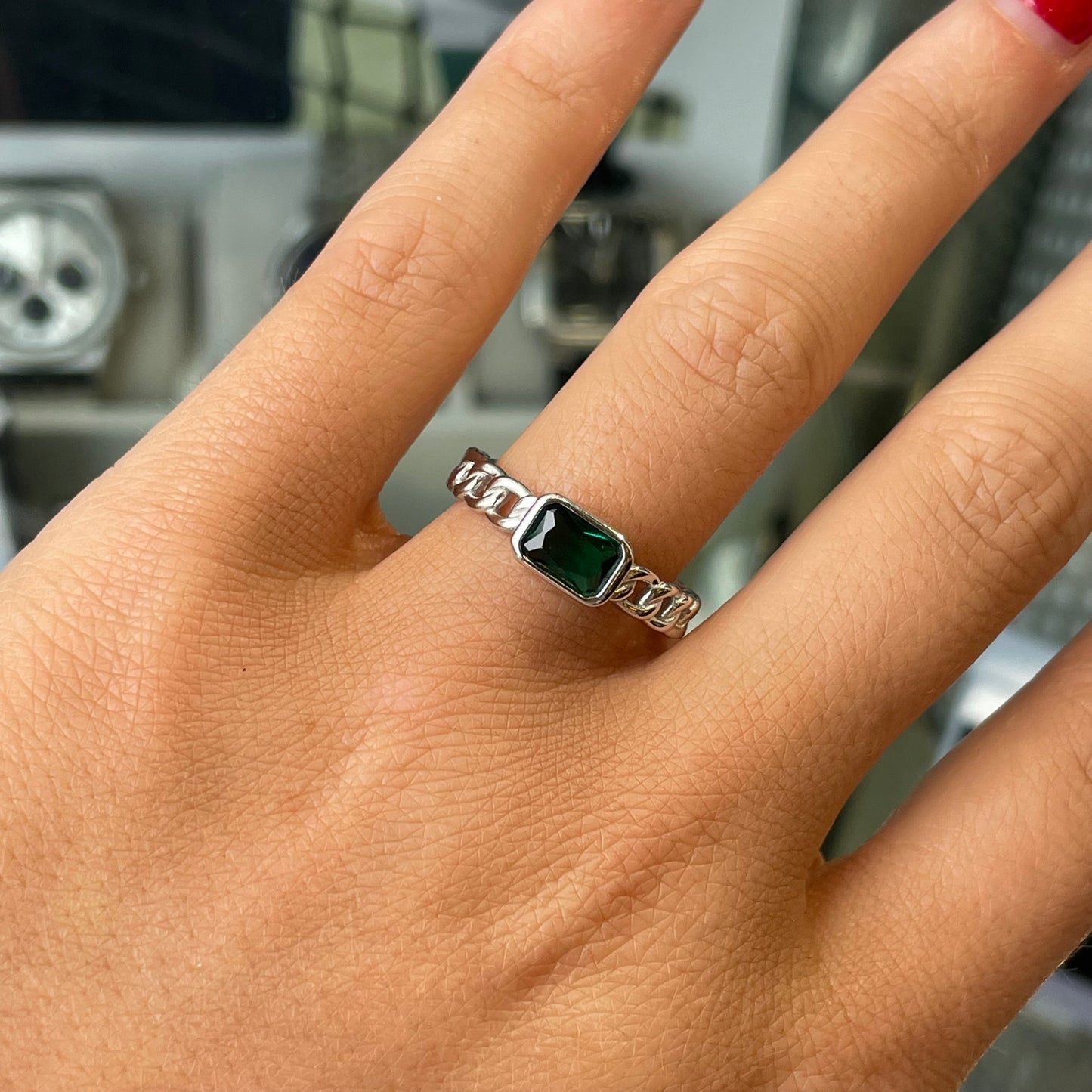 Silver Emerald Green CZ Chain Ring - John Ross Jewellers