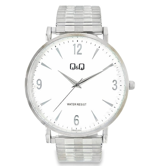 Q&Q Gents Silver Watch with Expandable Strap