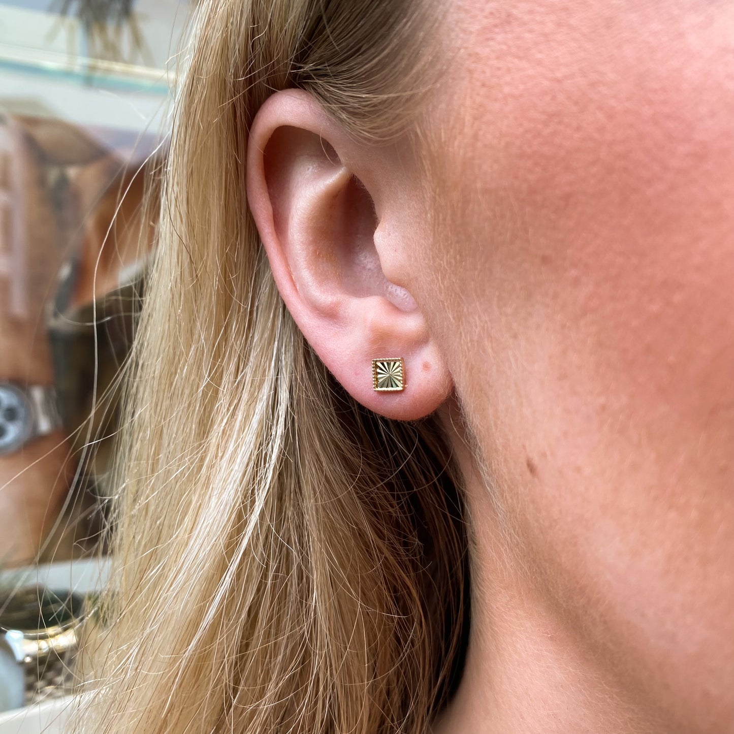 9ct Gold Diamond Cut Beaded Edge Square Stud Earrings | 5.5mm - John Ross Jewellers