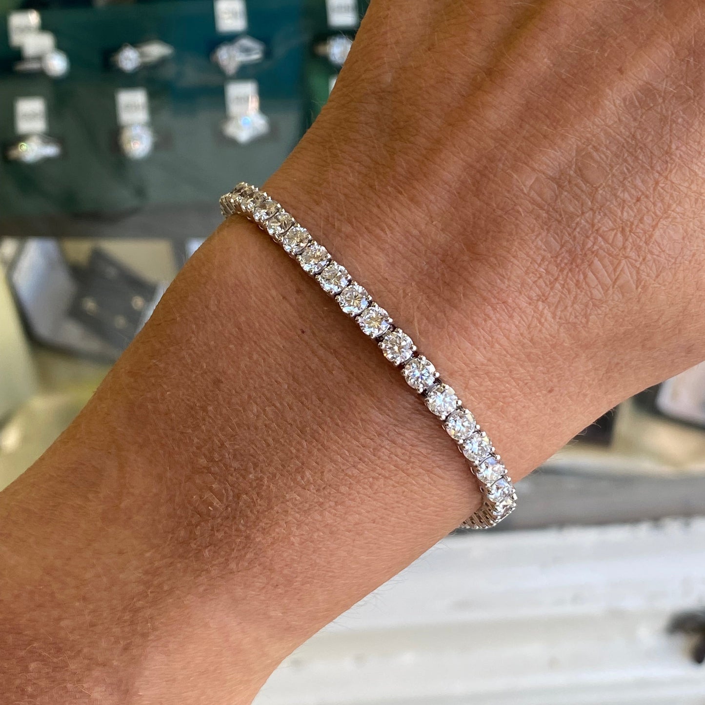 18ct White Gold Line Bracelet | Lab Grown 10.00ct