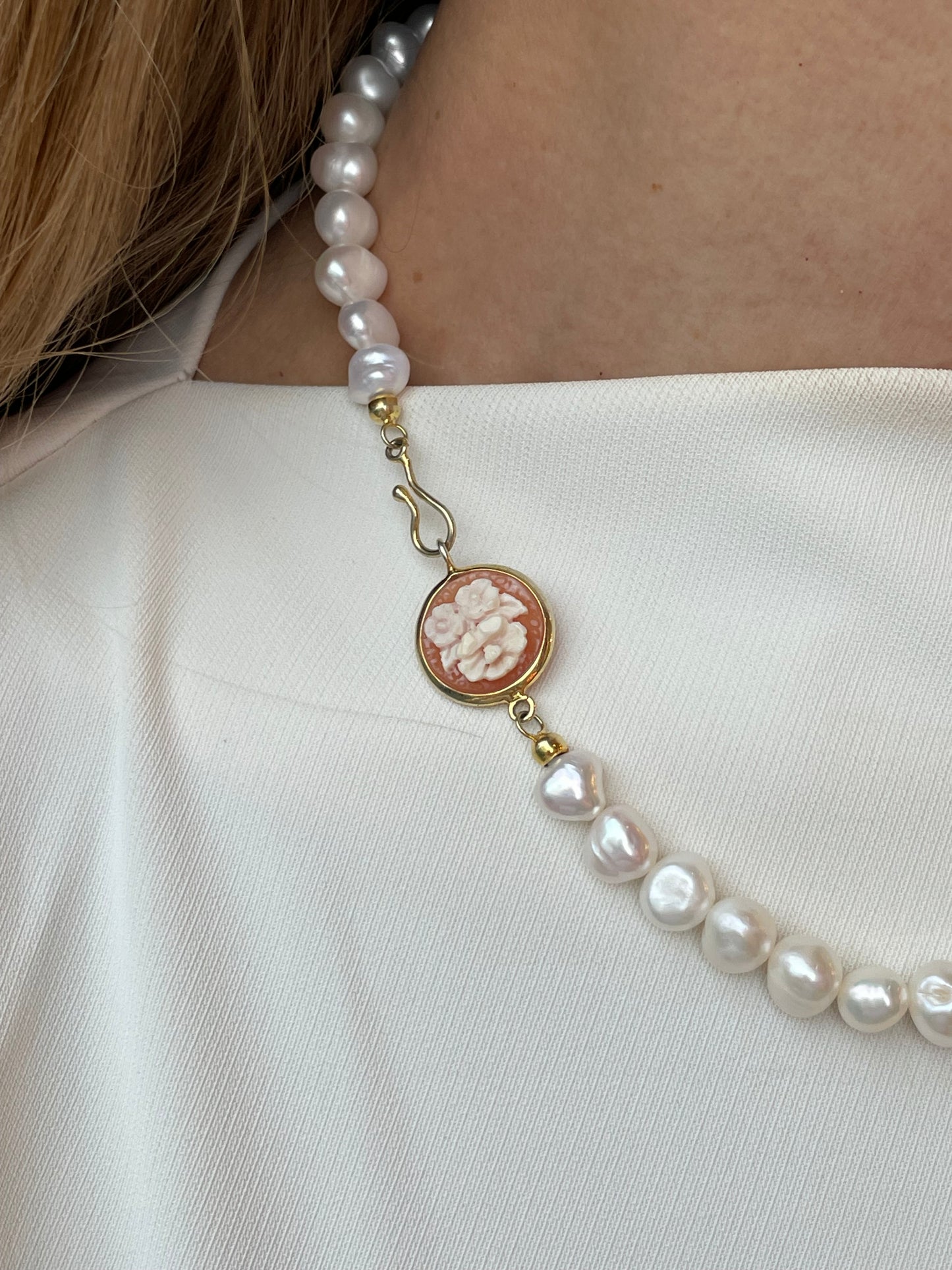 Bruno butterfly and floral cameo necklace with freshwater pearls, 10-12mm, 44cm length, featuring intricate floral and butterfly designs.