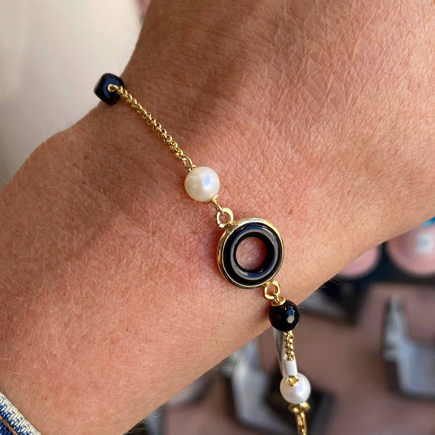 Onyx, Mother of Pearl & Pearl Bracelet