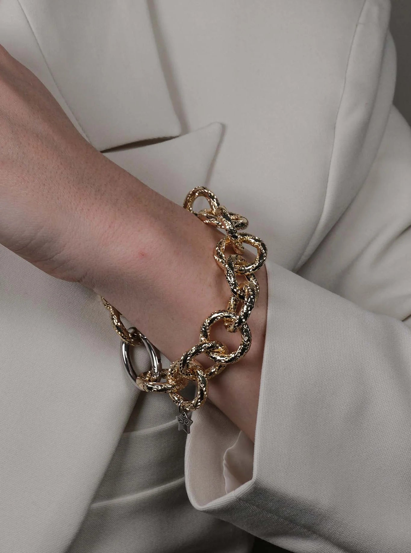 REBECCA Diva - Diamond Cut Round Link Bracelet