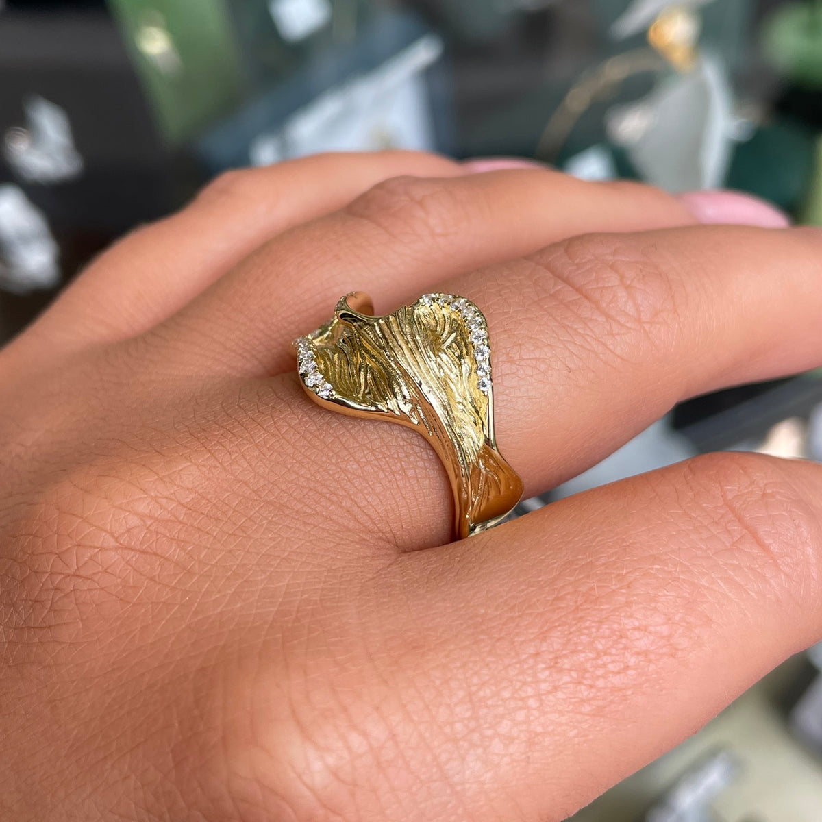 Sunshine CZ Textured Ring