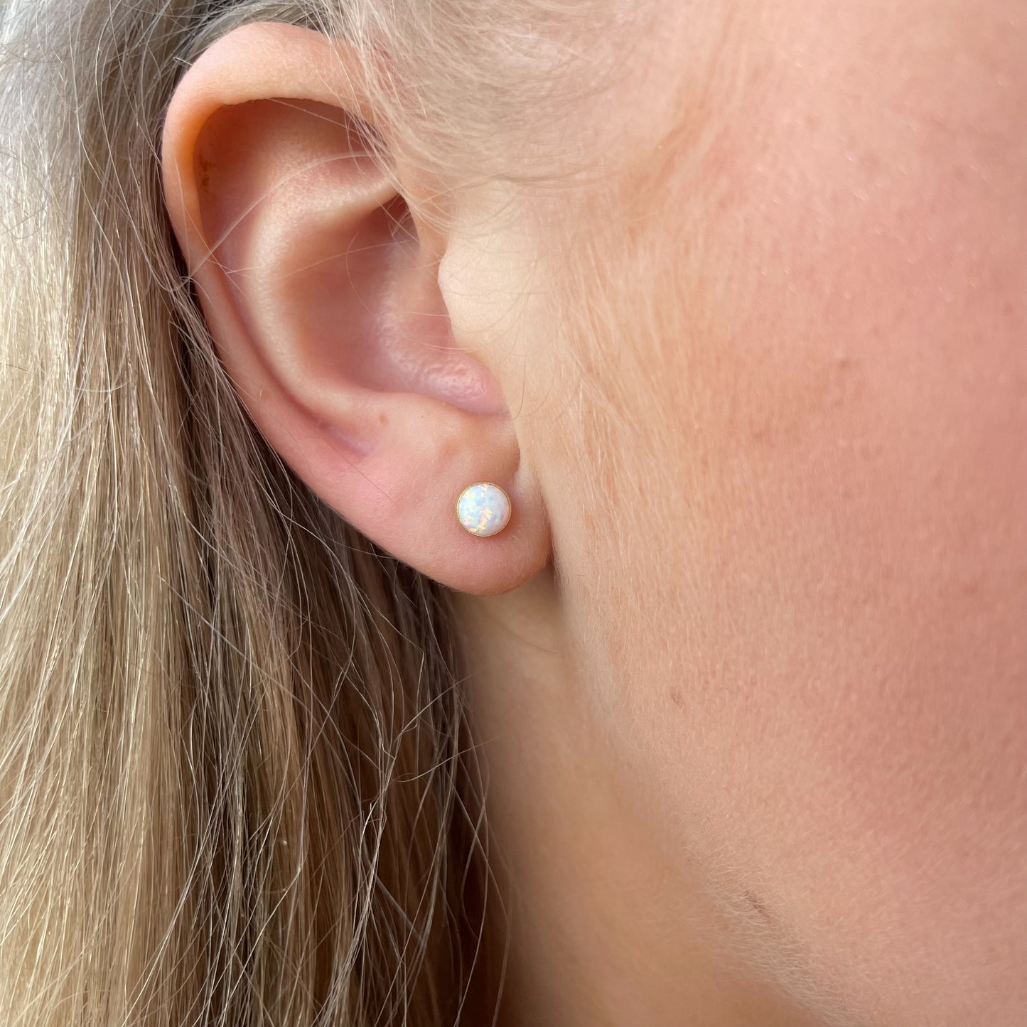 9ct Gold Round Opal Stud Earrings - John Ross Jewellers