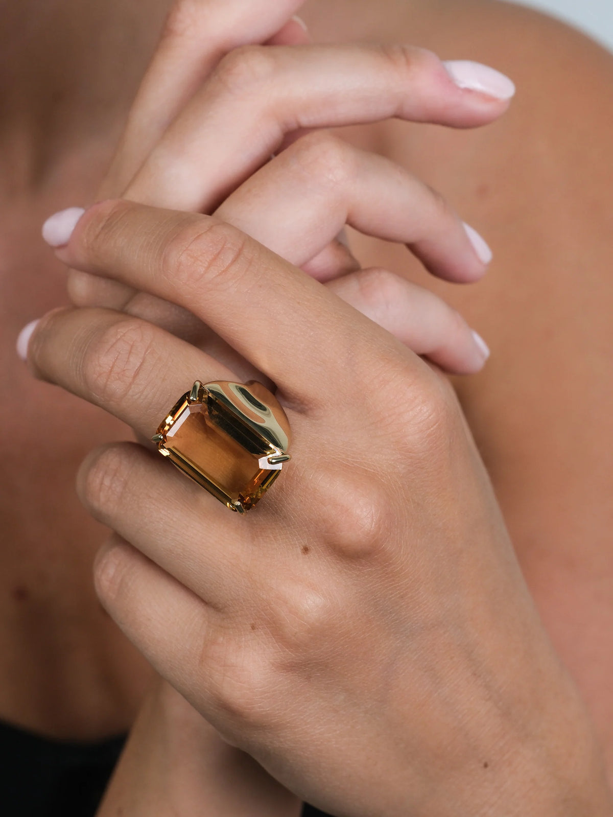 REBECCA Large Citrus Ring