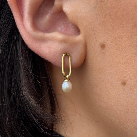 SUNSHINE Freshwater Pearl Oval Drop Earrings