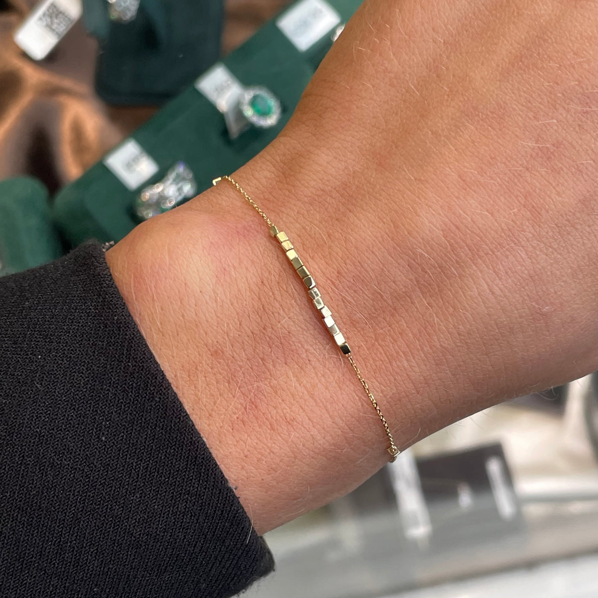 9ct Gold Sparkling Cubes Bracelet