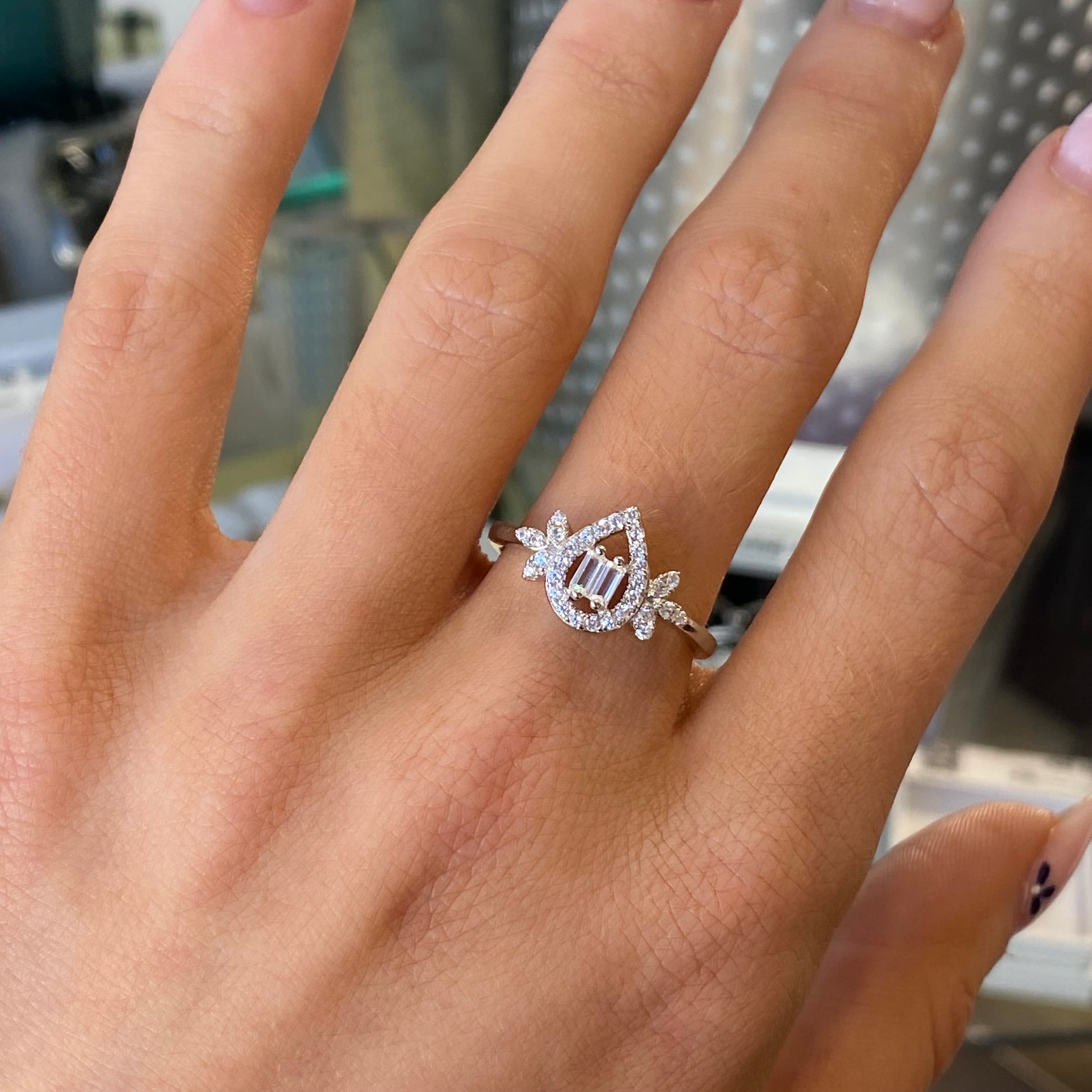 Silver Artemis Ring - John Ross Jewellers