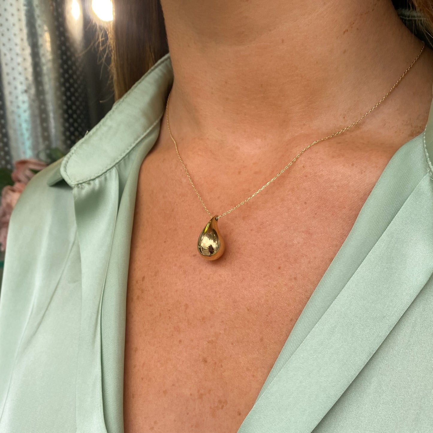 9ct Gold Tear Drop Necklace