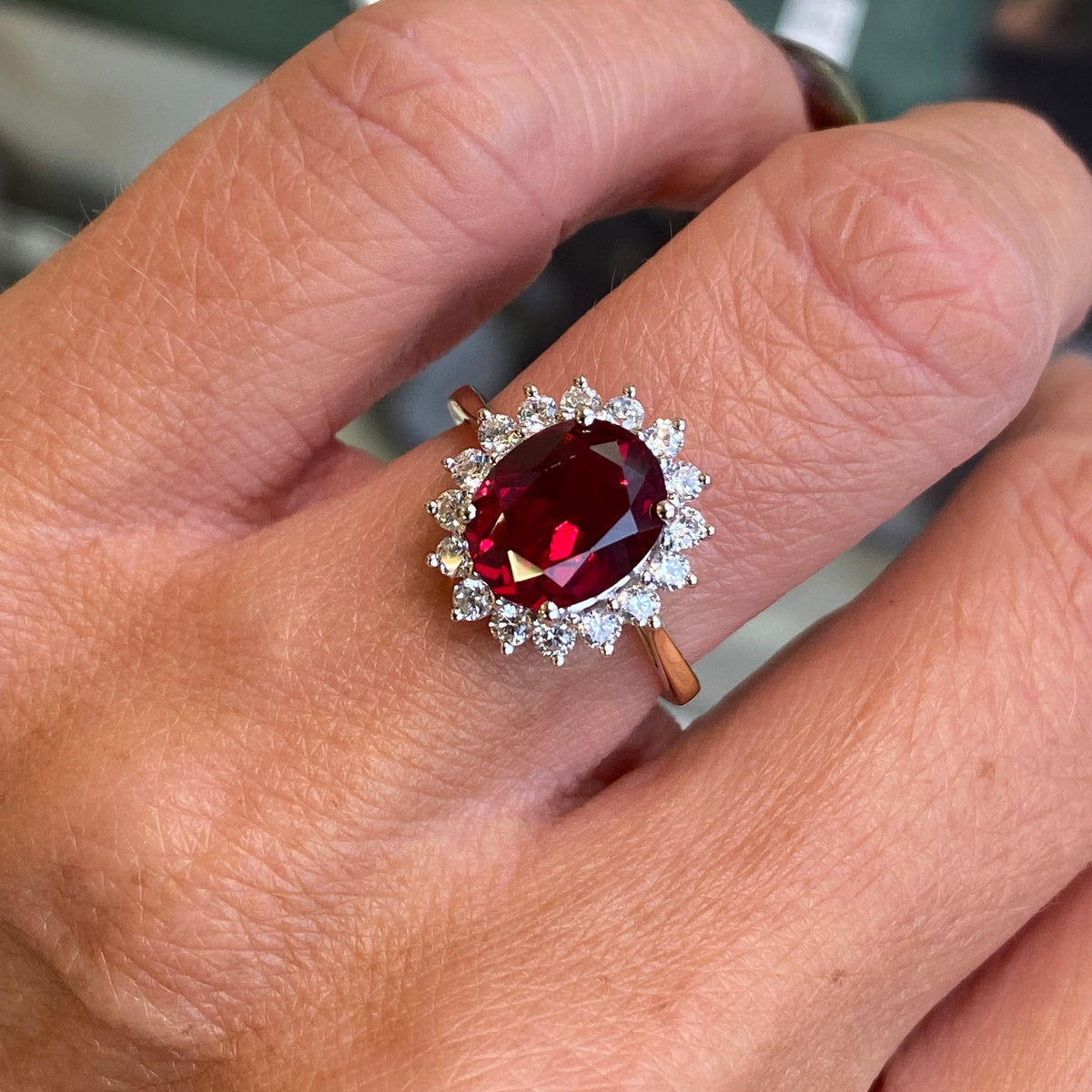 9ct Gold Cluster Ring - Garnet & CZ