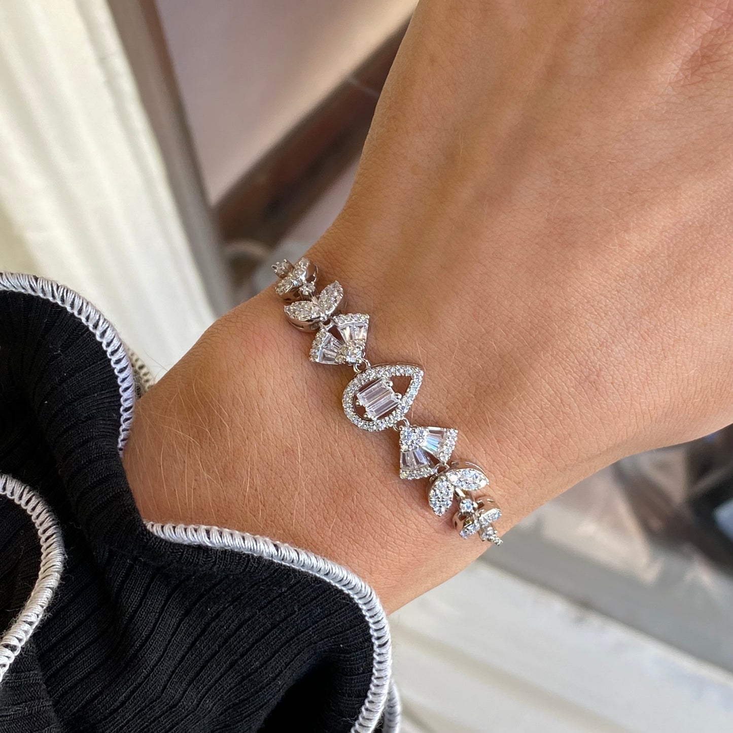 Silver Artemis Bracelet - John Ross Jewellers