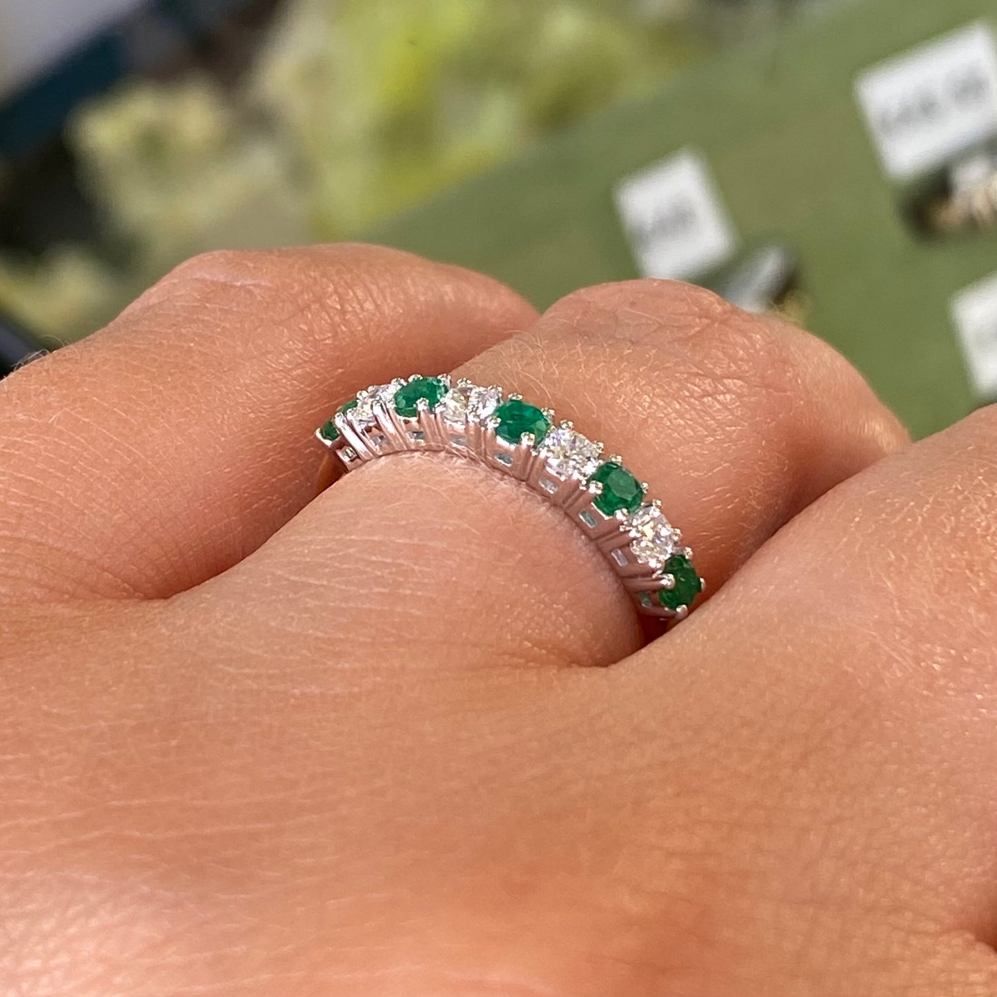 18ct Gold Nine Stone Emerald & Diamond Eternity Ring