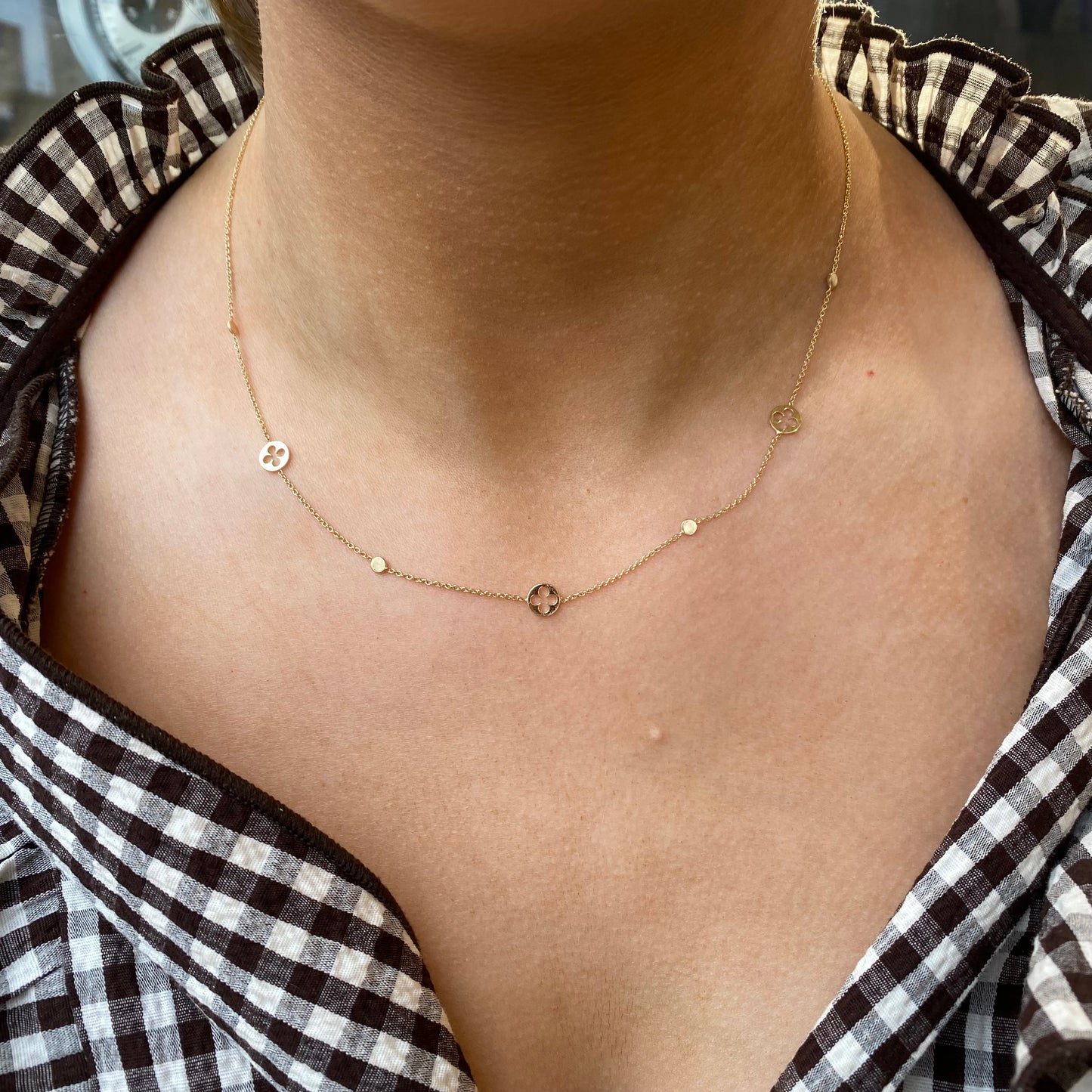 9ct Gold Quatrefoil Cutout Necklace