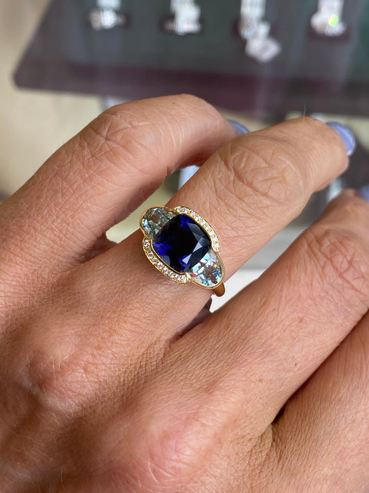 18ct Gold Iolite, Aquamarine & Diamond Ring
