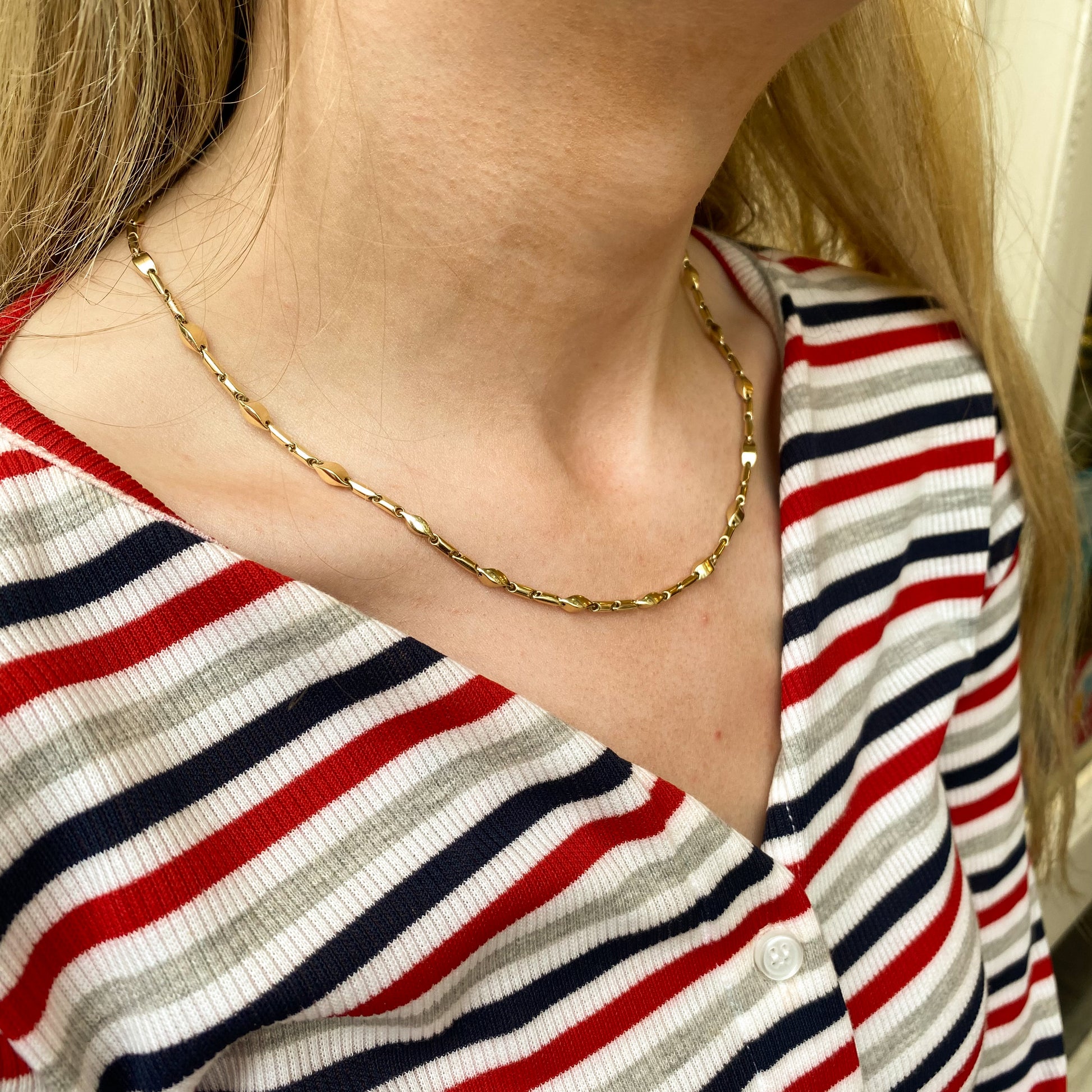 9ct Gold Fancy Link Necklace - John Ross Jewellers