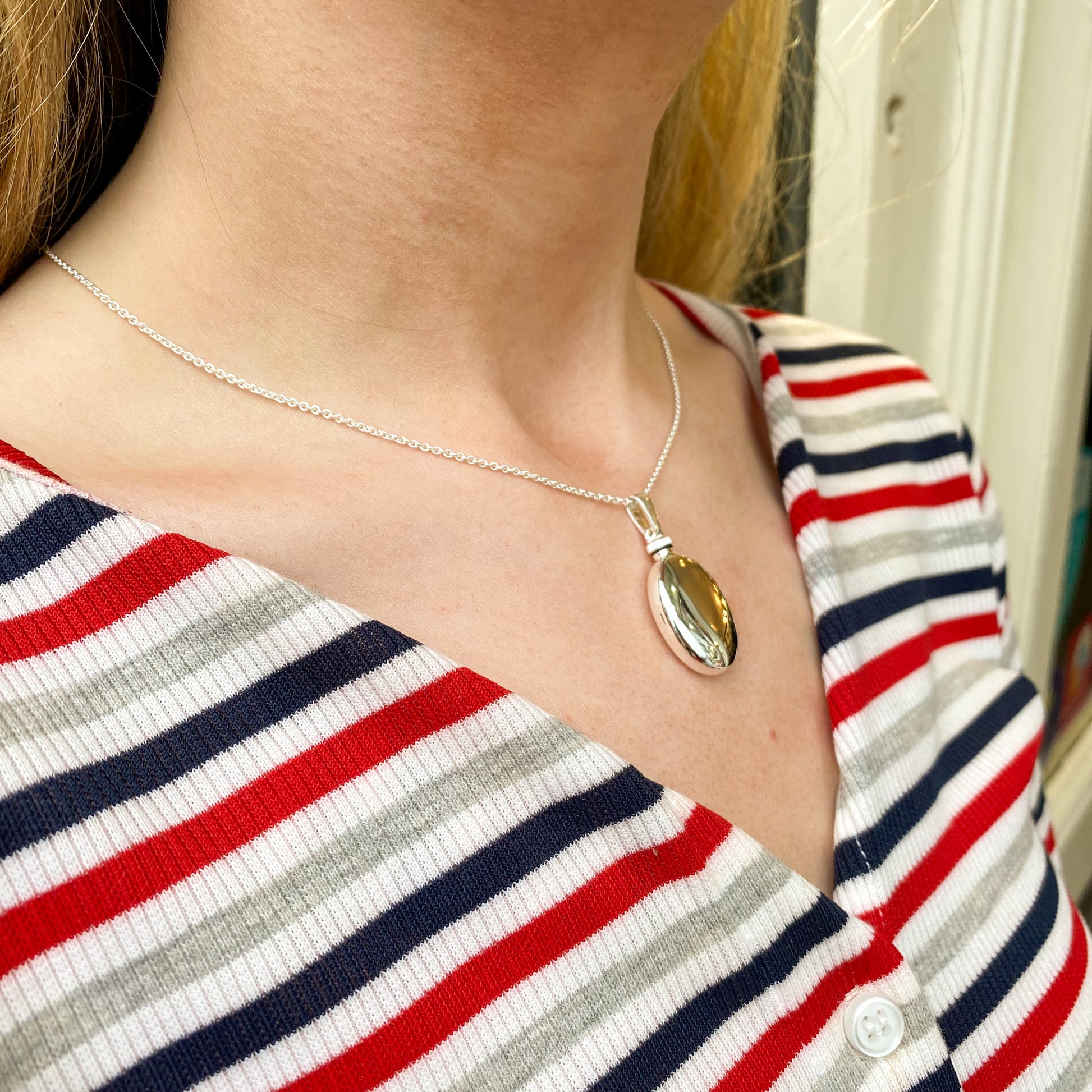 Silver Oval Ash Locket Necklace - John Ross Jewellers