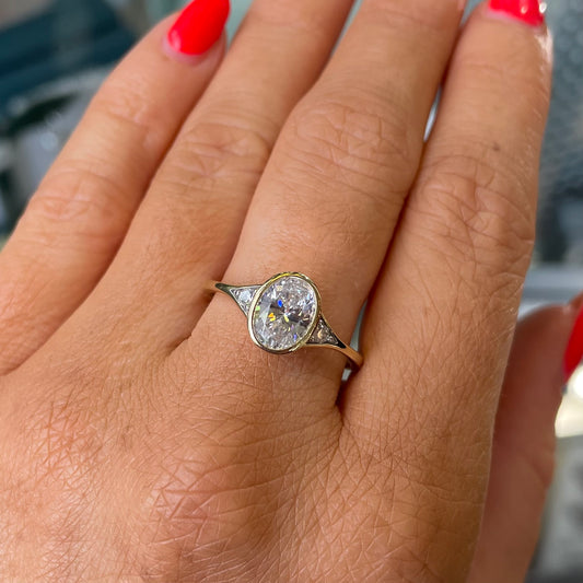 9ct Gold Oval Trilogy CZ Ring