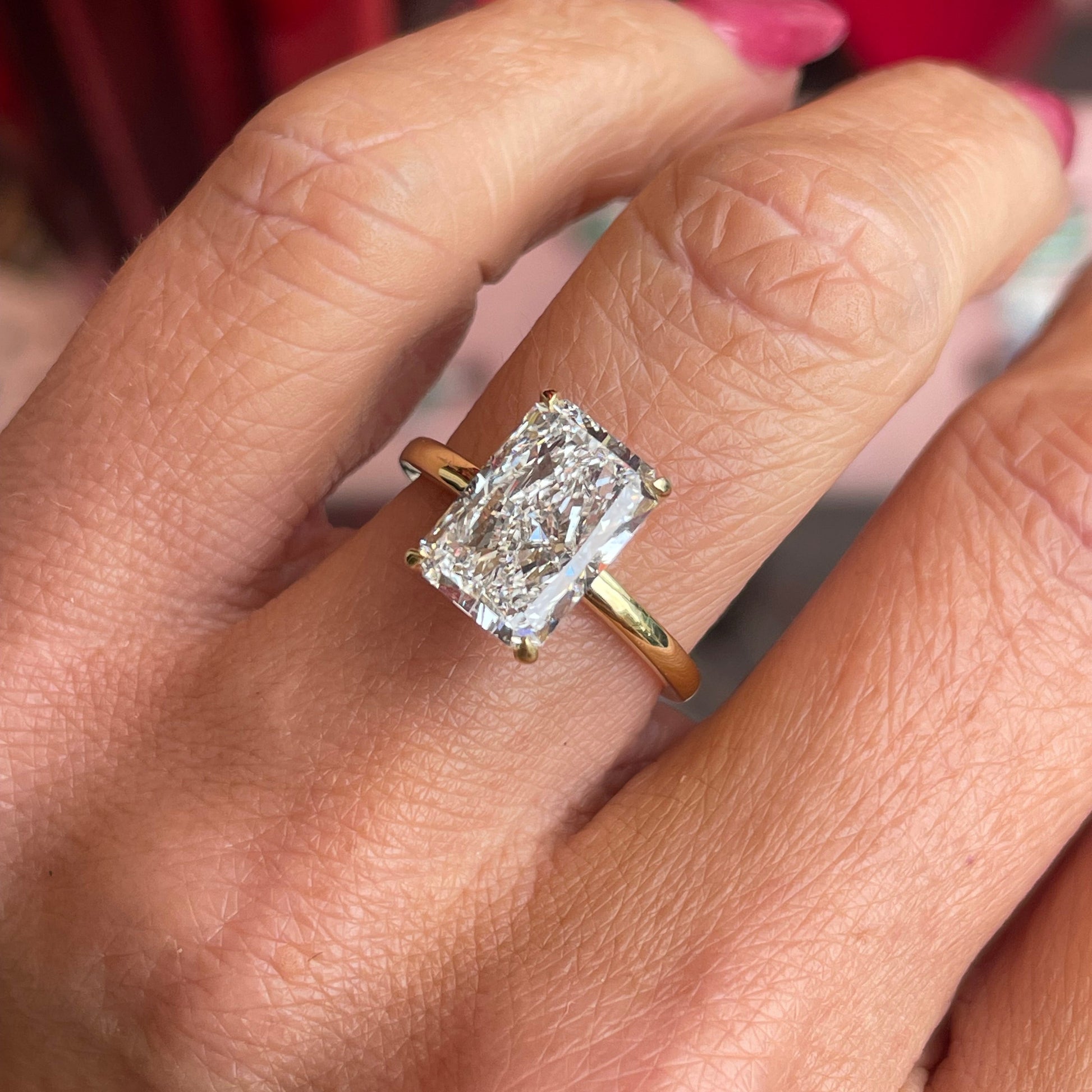 18ct Gold Radiant Solitaire Engagement Ring | 4.00ct Certificated Lab - John Ross Jewellers