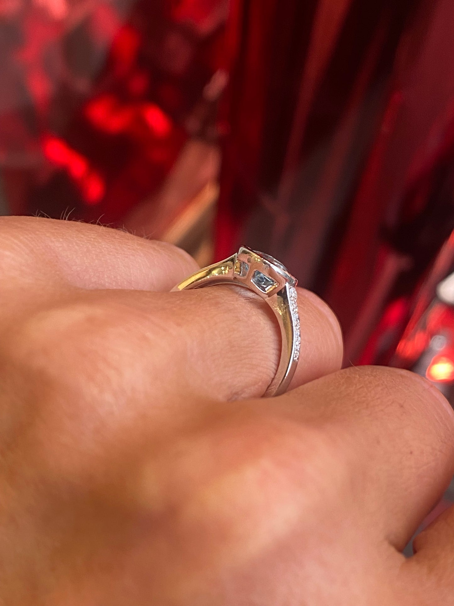 18ct White Gold Aquamarine & Diamond Ring | Limited Edition