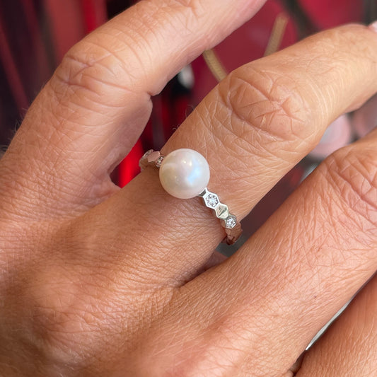 Silver Freshwater Pearl & CZ Ring| 8mm - John Ross Jewellers