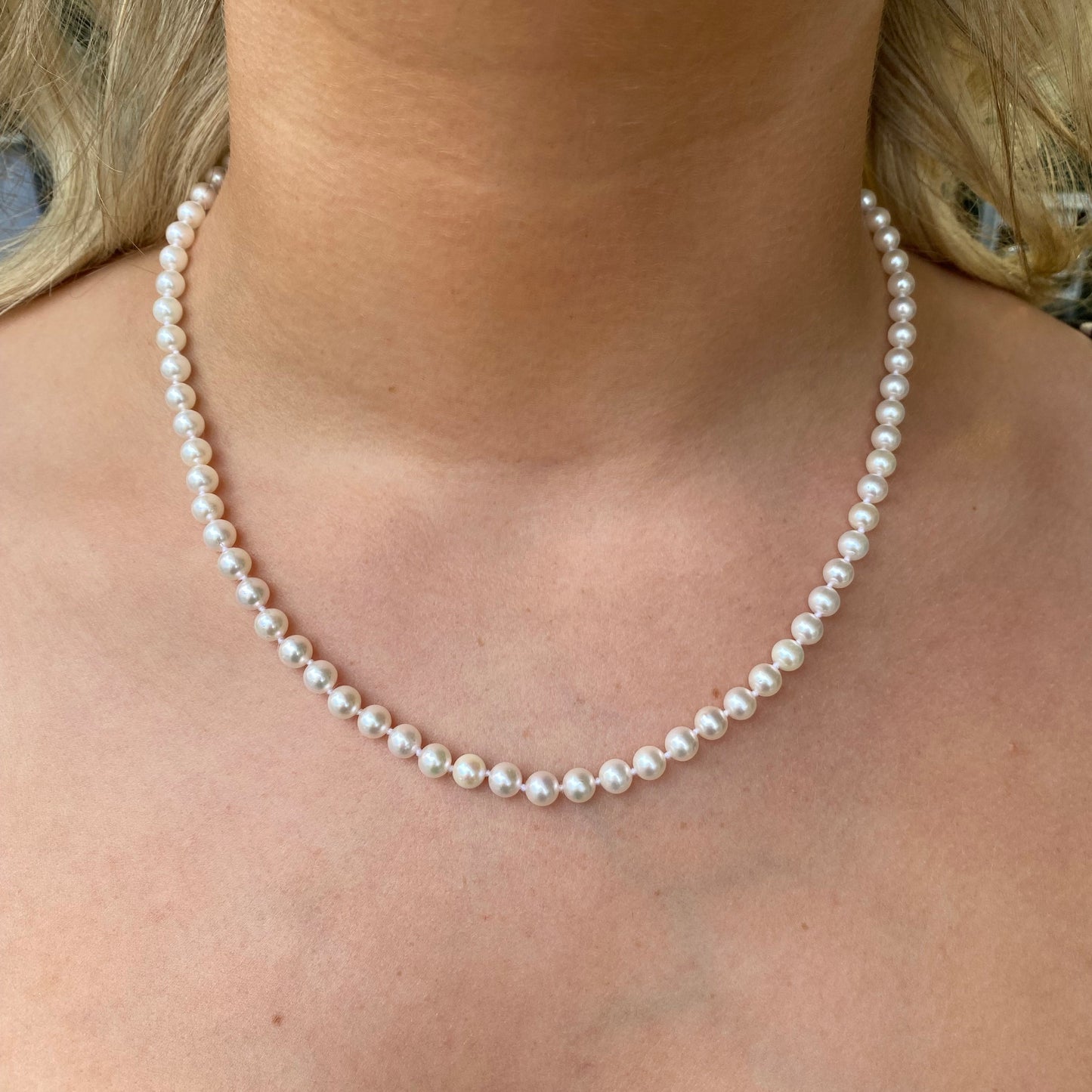18ct Gold Akoya Pearl Necklace | 5-5.5mm