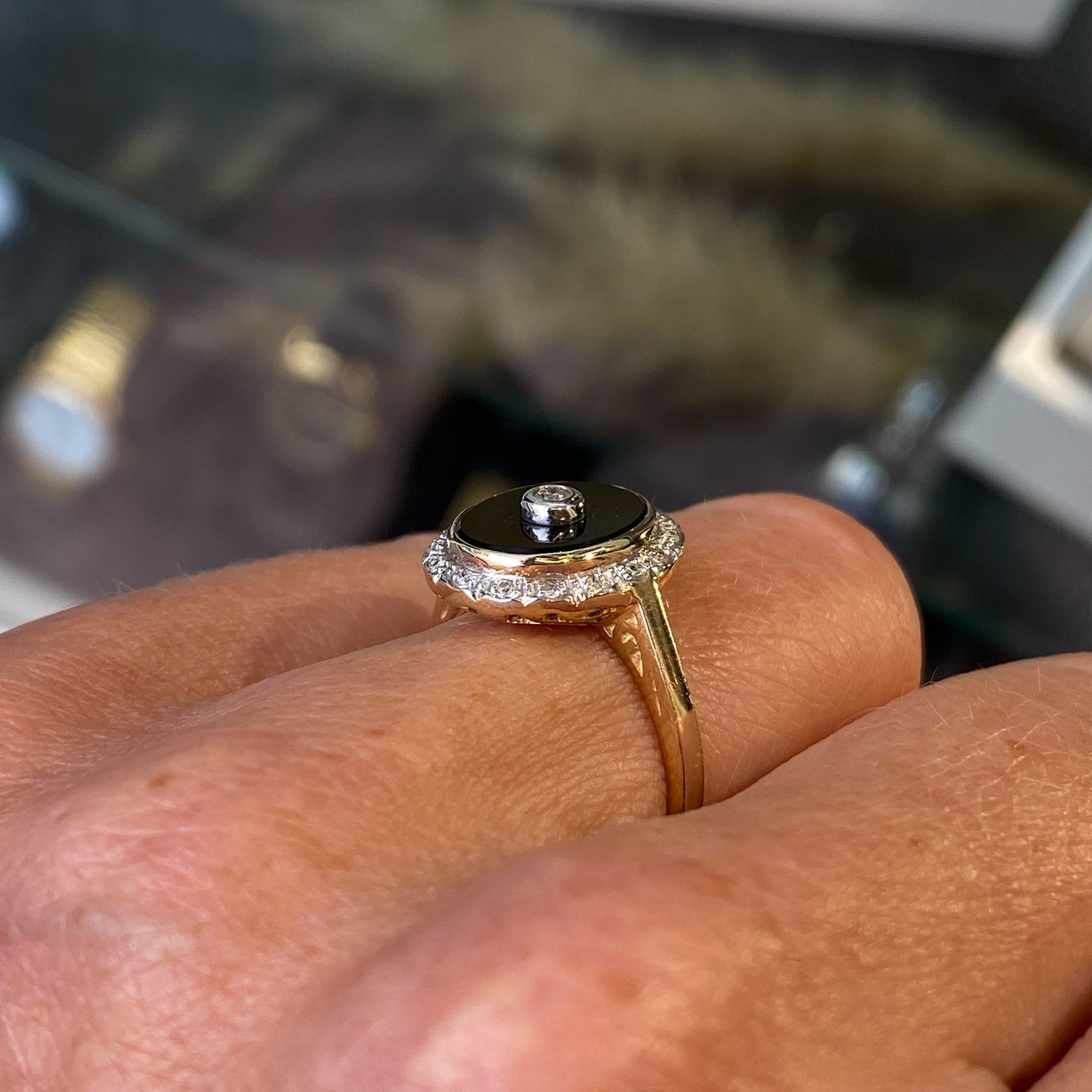 9ct Gold Onyx & Diamond Oval Ring - John Ross Jewellers
