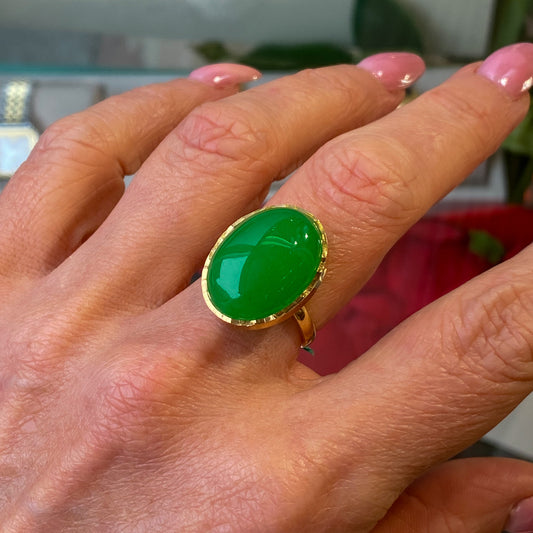 Green Jade Oval Scintilla Ring - John Ross Jewellers