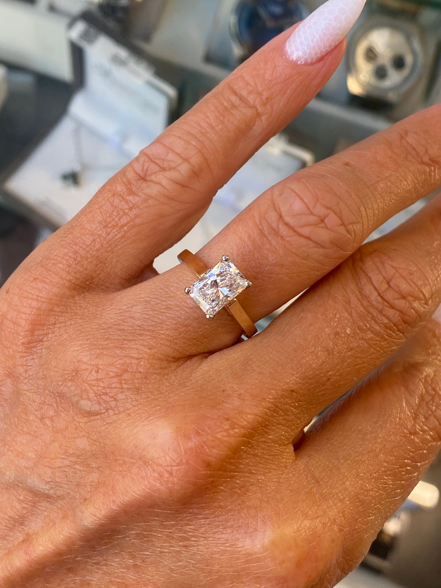 18ct Gold Solitaire Engagement Ring | Certificated Lab Radiant Cut 2.01ct - John Ross Jewellers