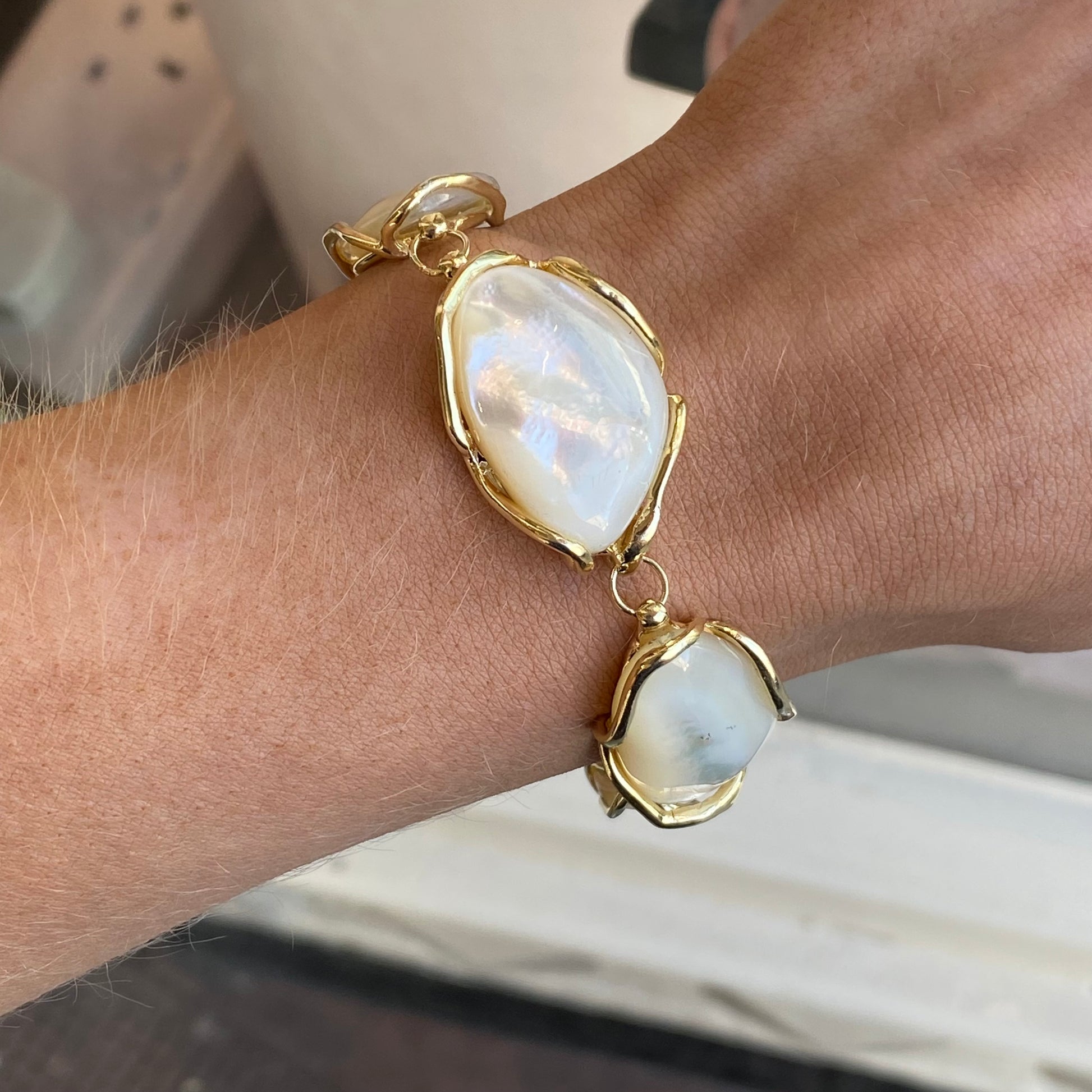 Bruno mother of pearl nugget bracelet featuring irregular pearl beads on a delicate chain.