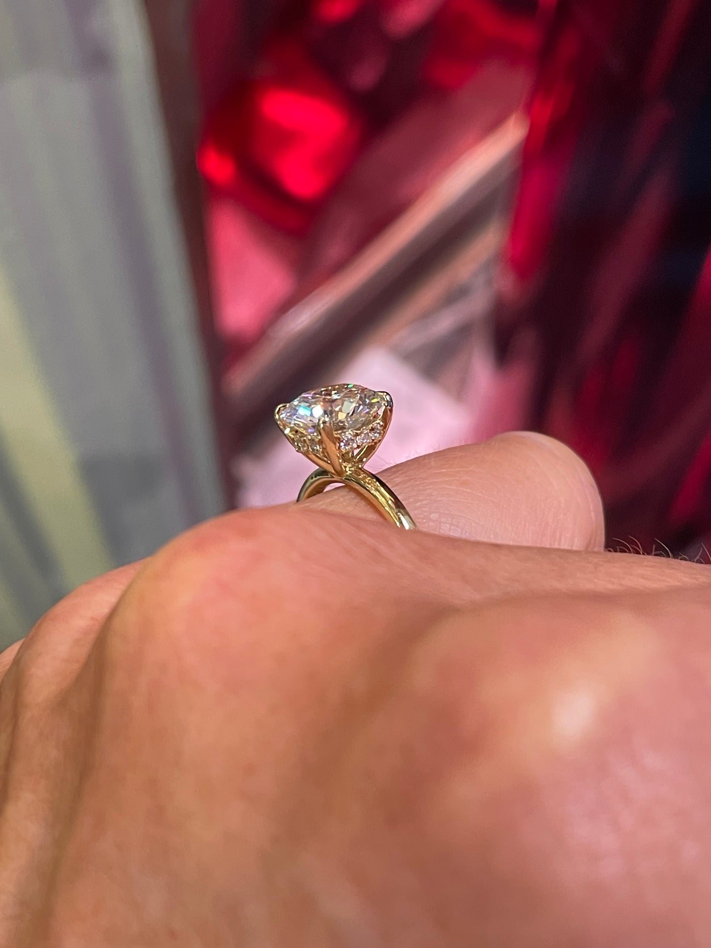 18ct Gold Solitaire Engagement Ring | 3.09ct Lab Certificated - John Ross Jewellers