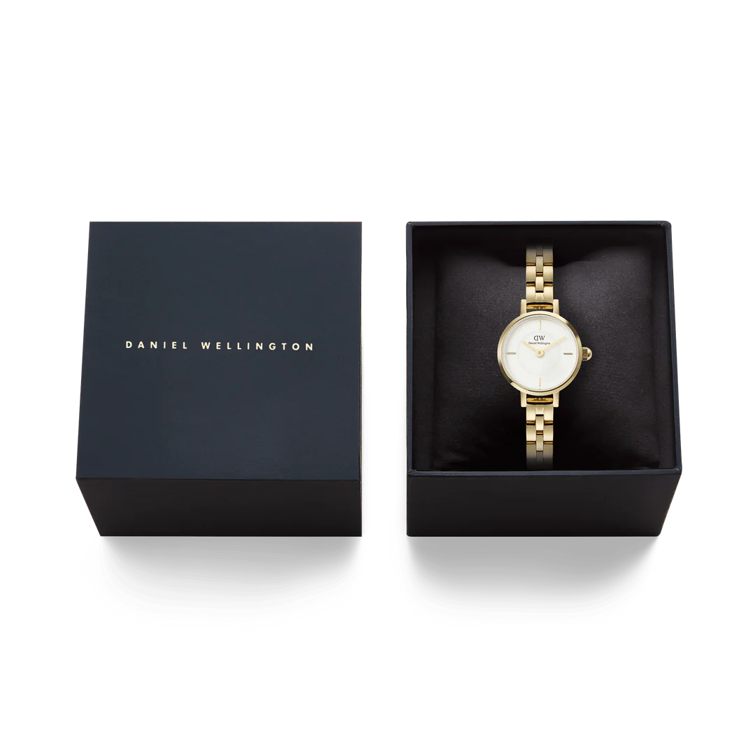 Daniel Wellington Petite Mini Arch 3-link Gold | 19mm - John Ross Jewellers