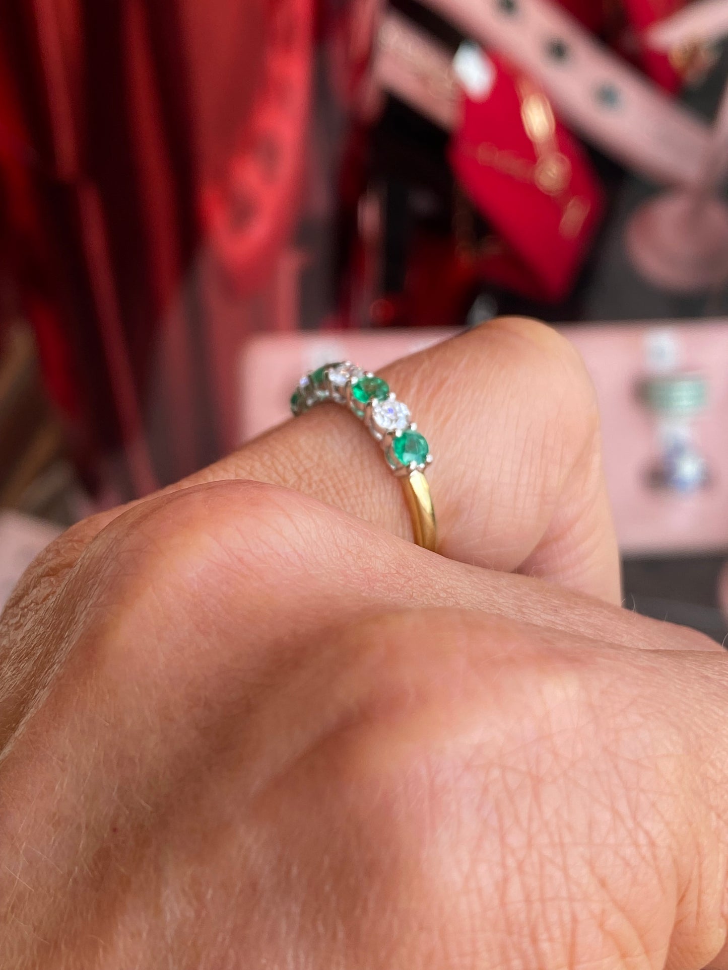 18ct Gold Seven Stone Emerald & Diamond Eternity Ring