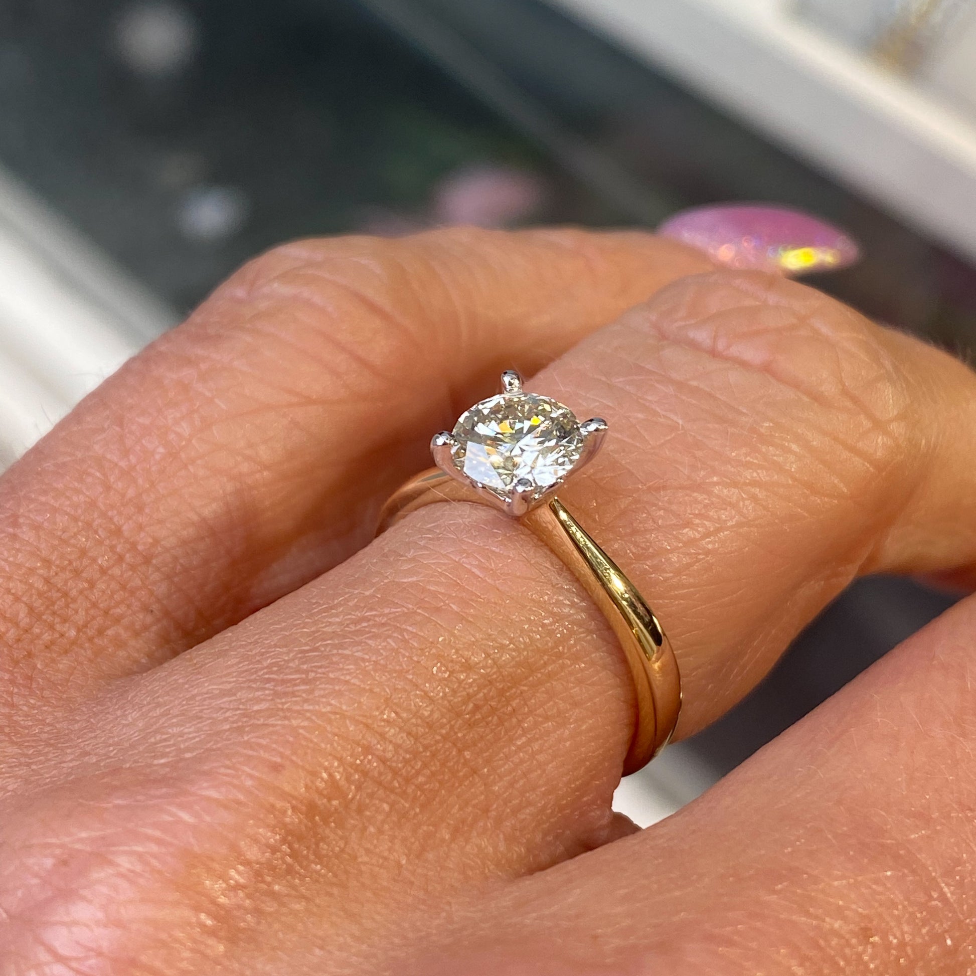 18ct Gold Diamond Solitaire Engagement Ring | 1.00ct Non Certificated - John Ross Jewellers