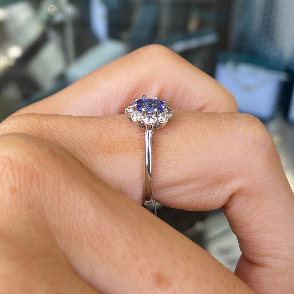 9ct White Gold Tanzanite & Diamond Ring