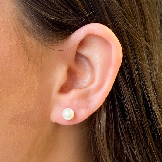 Silver Freshwater Pearl Stud Earrings | 6.5-7.0mm - John Ross Jewellers