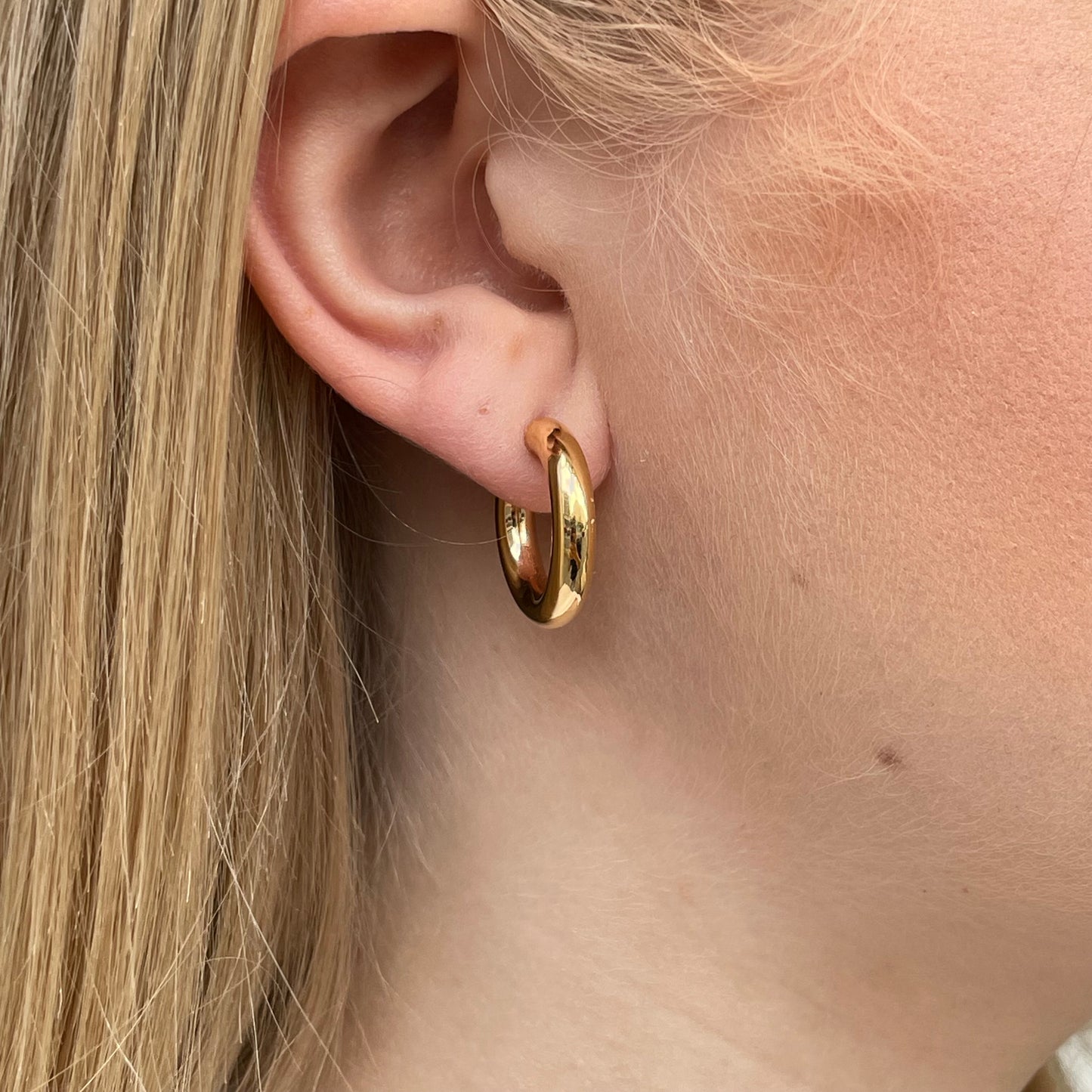 Sunshine Chunky Tube Hoop Earrings | 21mm