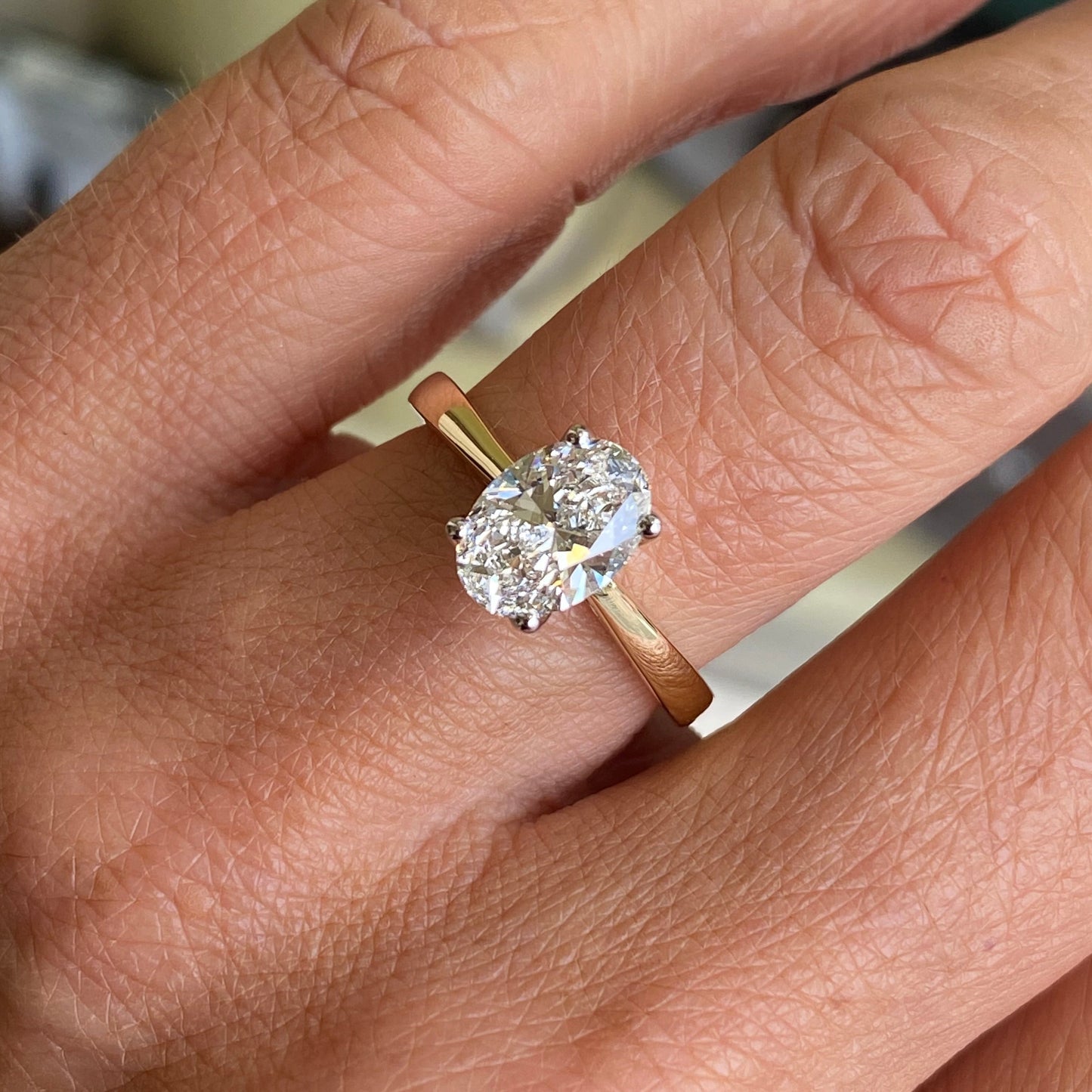 18ct Gold Oval Solitaire Engagement Ring | 1.52ct Certificated